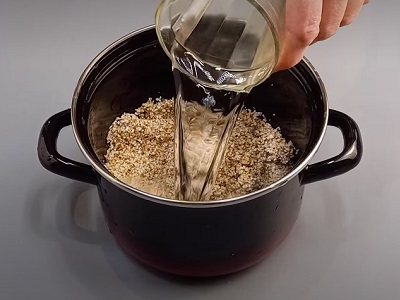 Ячневая каша на воде